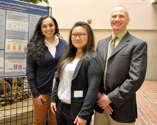 Yara Mekawi, Tianjun Sun, and Professor Aaron Benjamin at 2015 Honors Poster Presentation