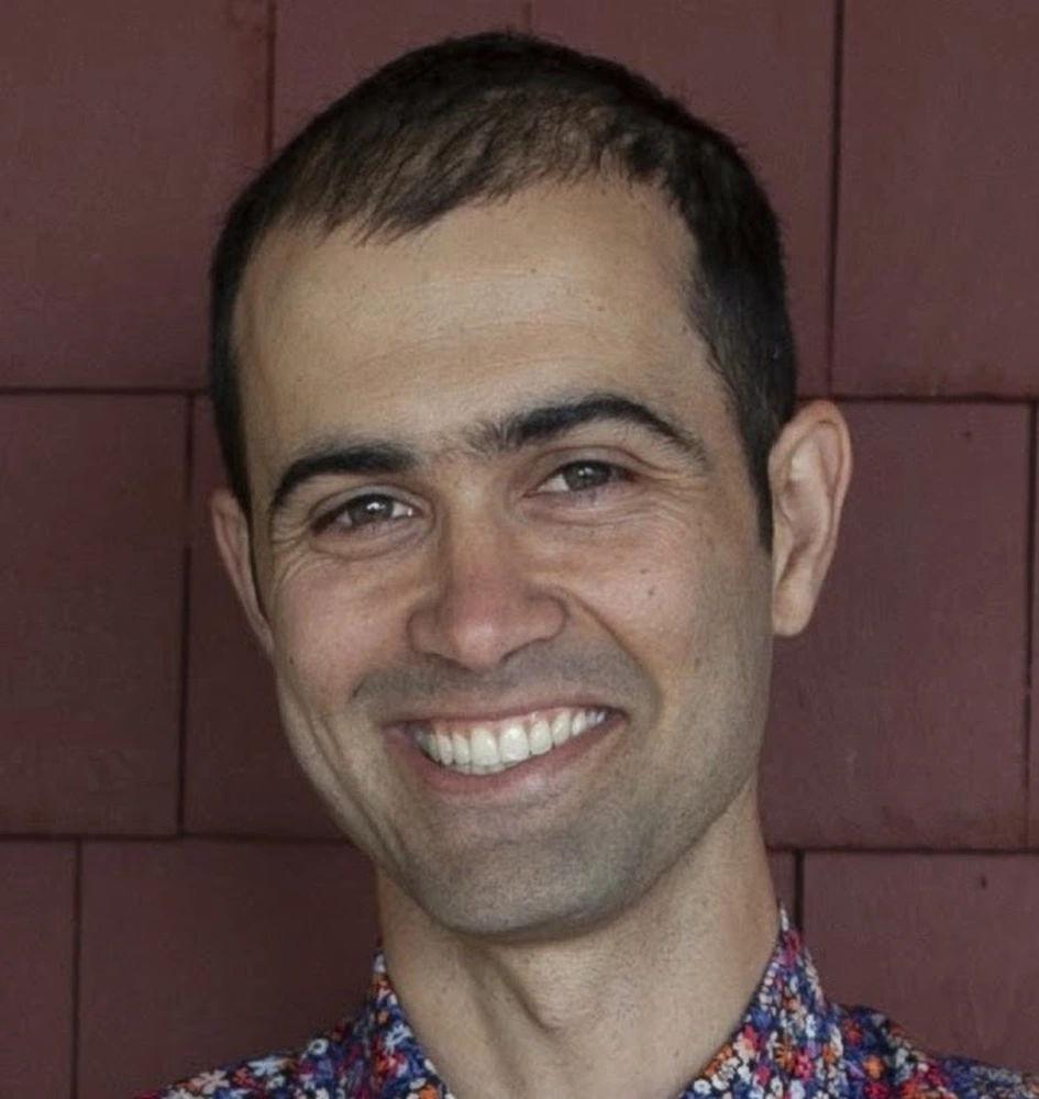Dean Pospisil Headshot