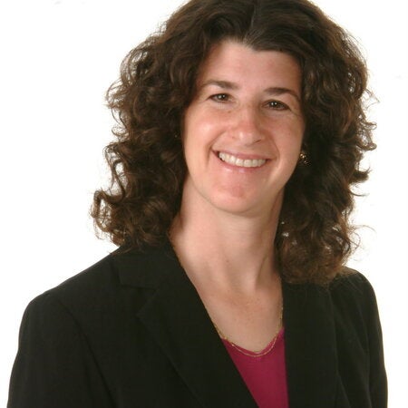 Alice McGinty Headshot